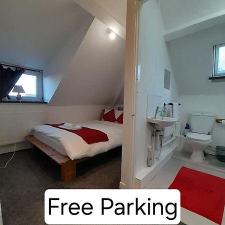 Entire Victoria Park Cardiff Apartment With Free Street Parking Bus 17 And 18 Direct To Cardiff City Centre, Fast Free Wi-Fi Exterior foto